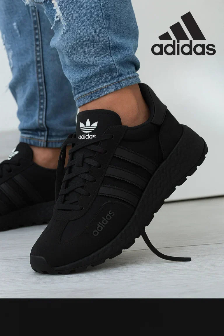 AD® VintageRun Sneakers