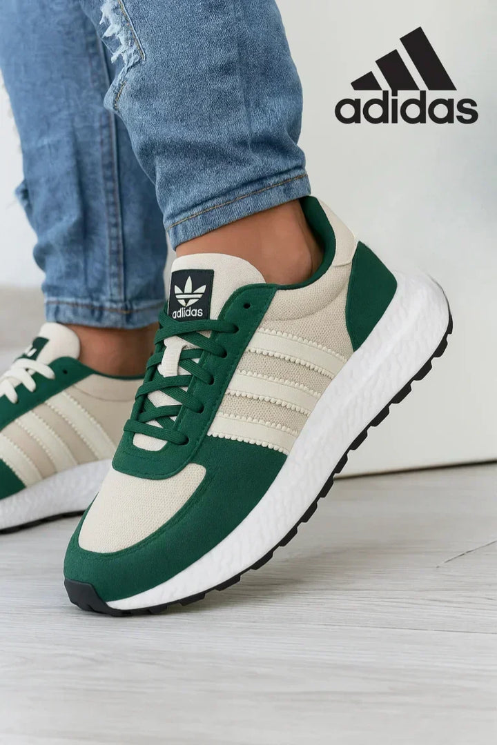 AD® VintageRun Sneakers
